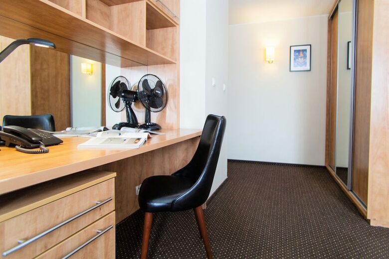 Aparthotel Warsaw - Apartments Apartamenty Sadyba