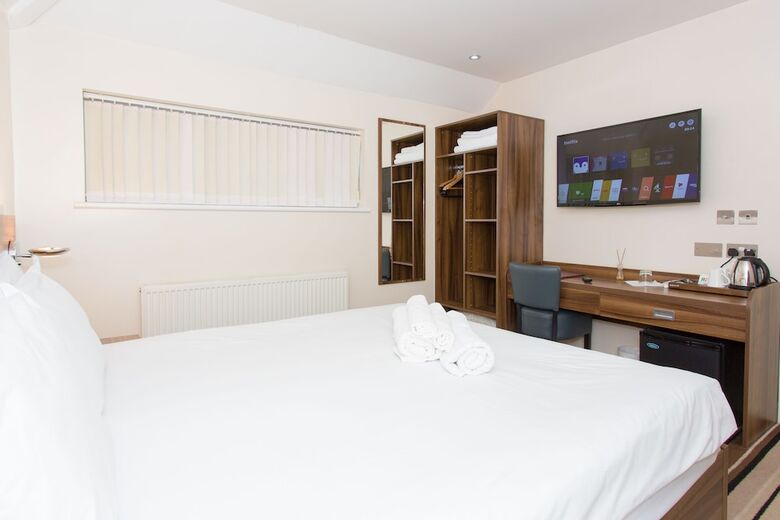 Langley Guest House