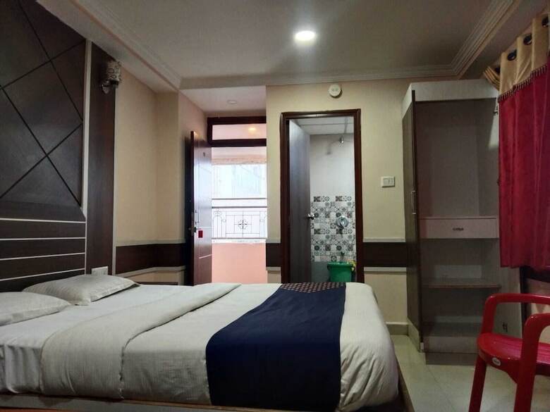Hotel Sri Sai Comforts