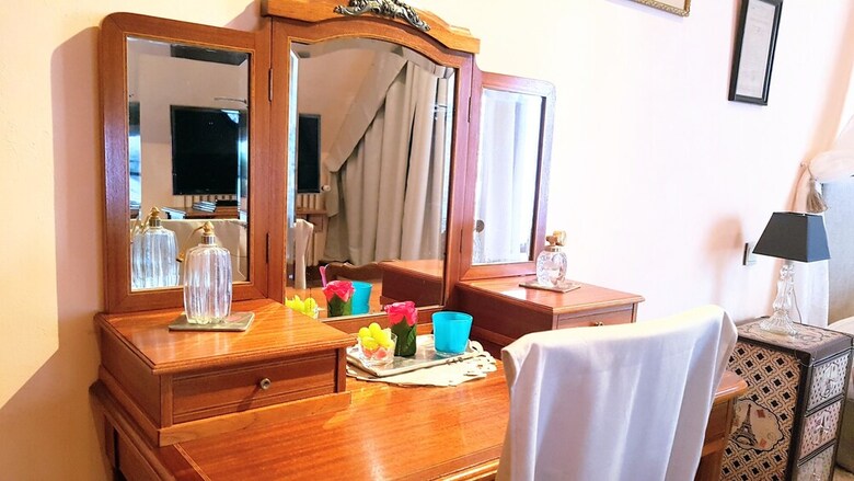 Bed & Breakfast Le Caf� Du Village