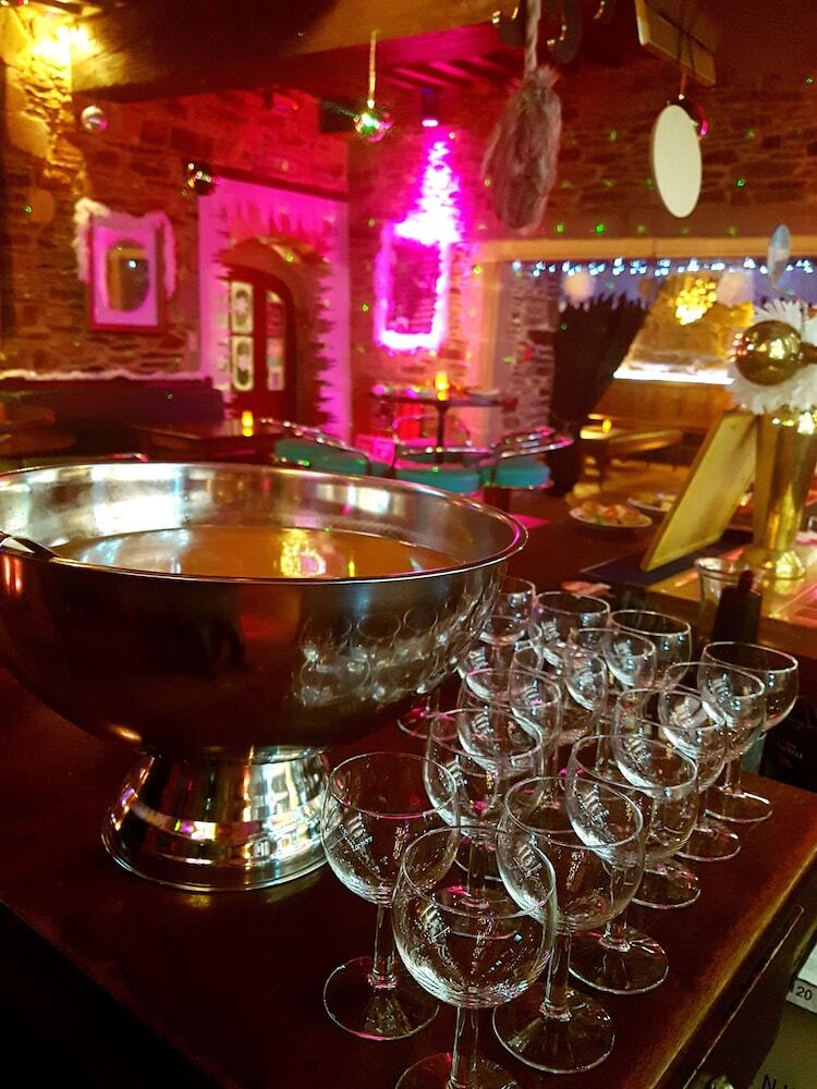 Bed & Breakfast Le Caf� Du Village