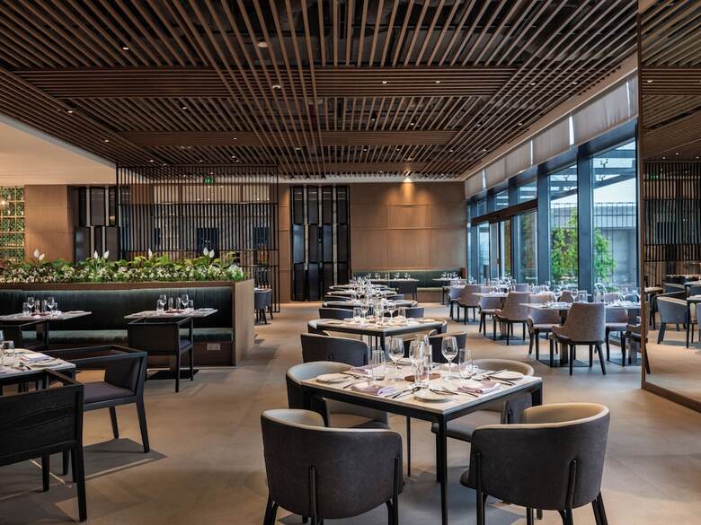 Hotel Crowne Plaza Danang City Centre By Ihg