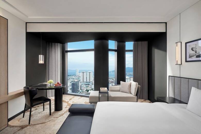 Hotel Crowne Plaza Danang City Centre By Ihg