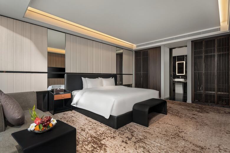 Hotel Crowne Plaza Danang City Centre By Ihg