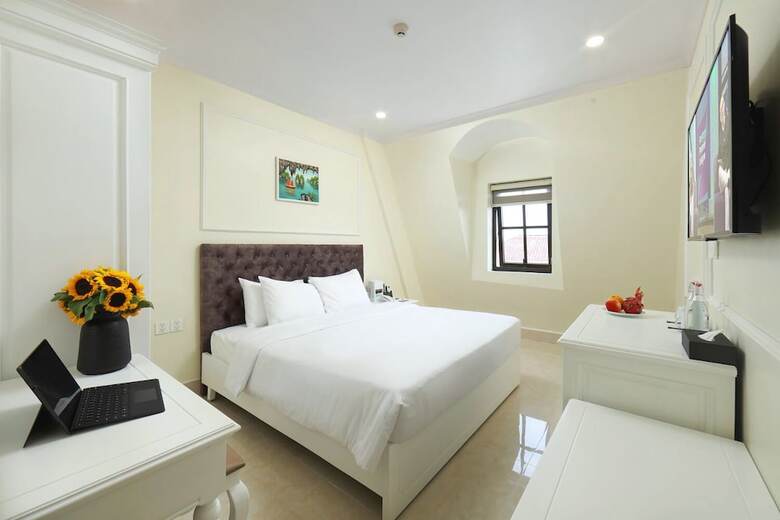 Sun Diamond Hotel