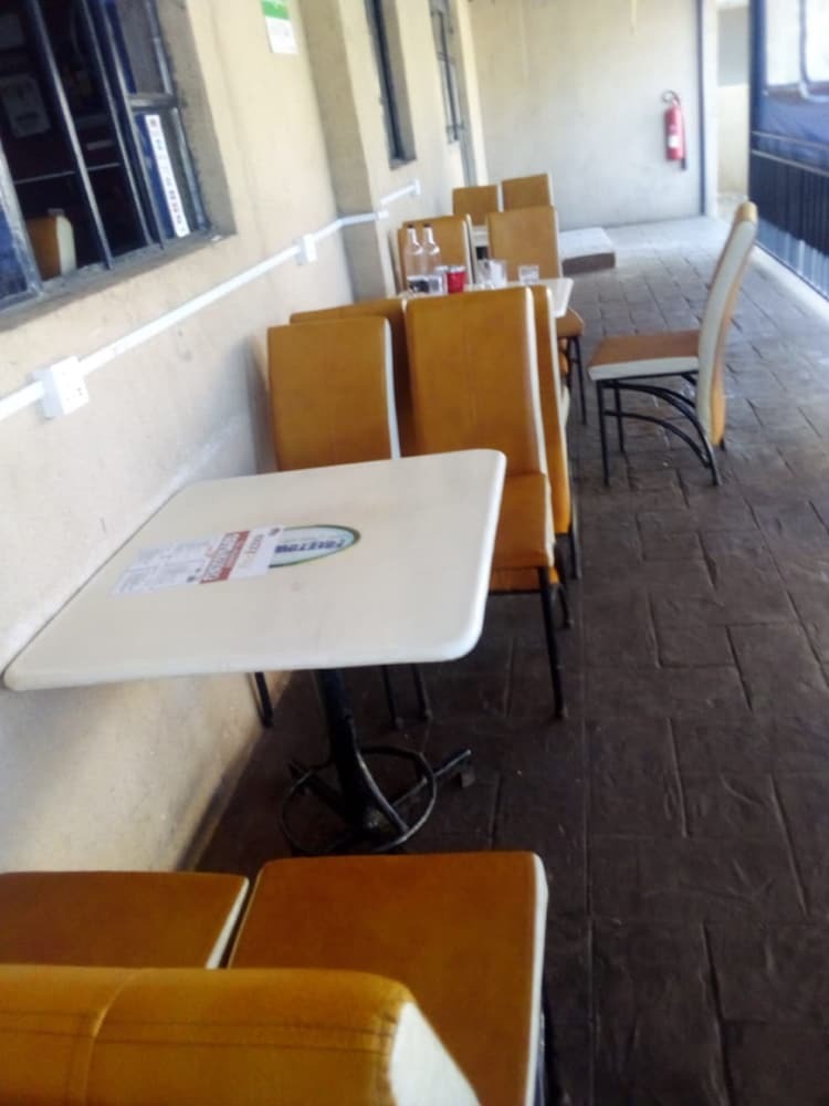 Freetown Bar And Restaurant