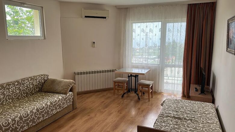 Hayat Hotel Ltd