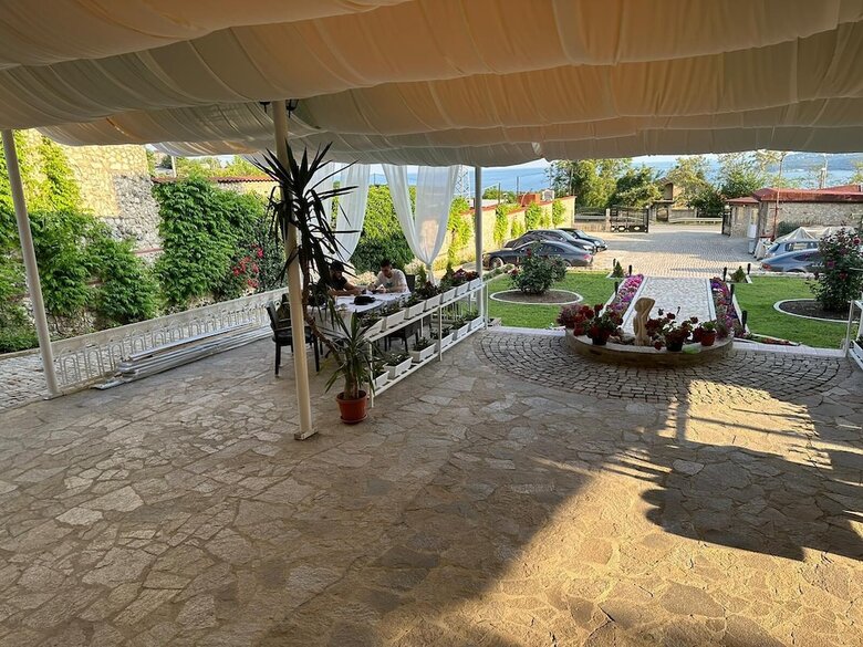 Hayat Hotel Ltd