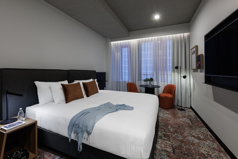 Hotel Veriu Queen Victoria Market