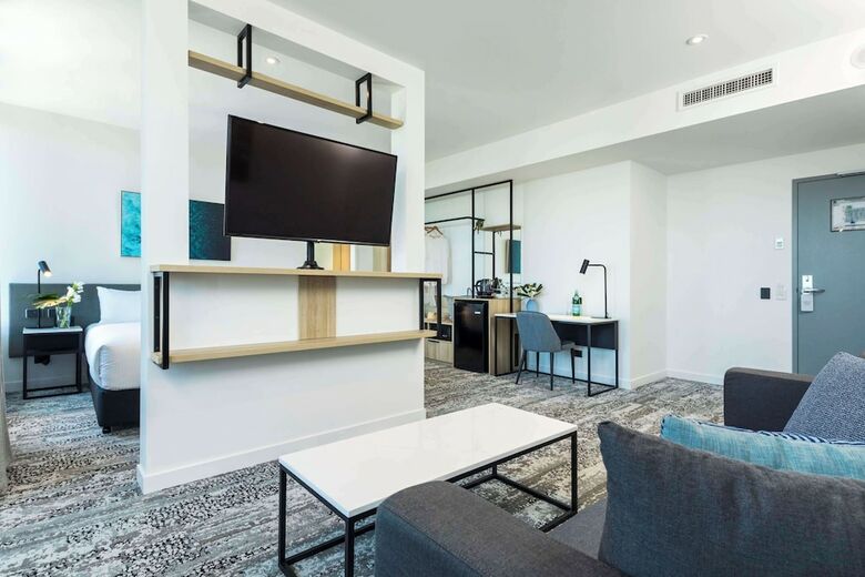 Oaks Cairns Hotel