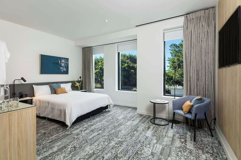 Oaks Cairns Hotel