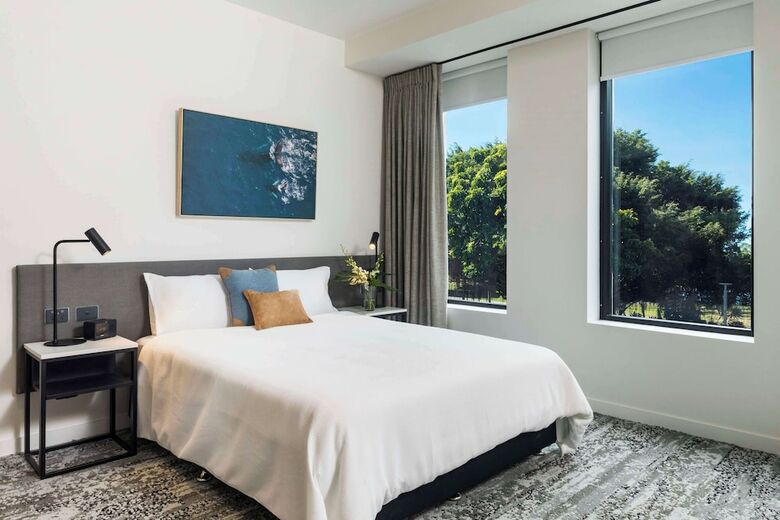 Oaks Cairns Hotel