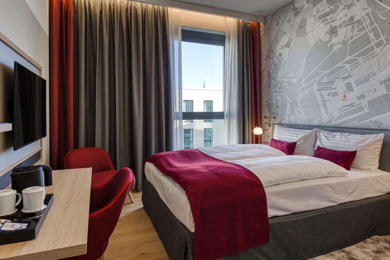 Intercityhotel Berlin Airport Ber Terminal 1+2
