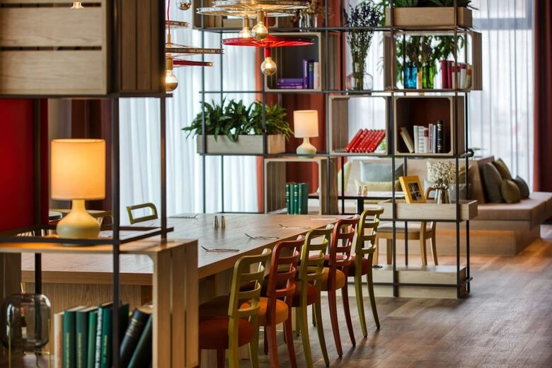 Intercityhotel Berlin Airport Ber Terminal 1+2