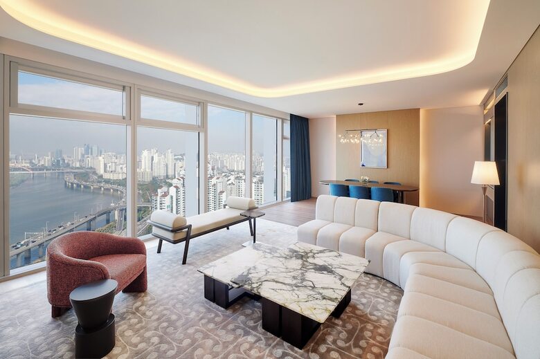Hotel Naru Seoul - Mgallery Collection