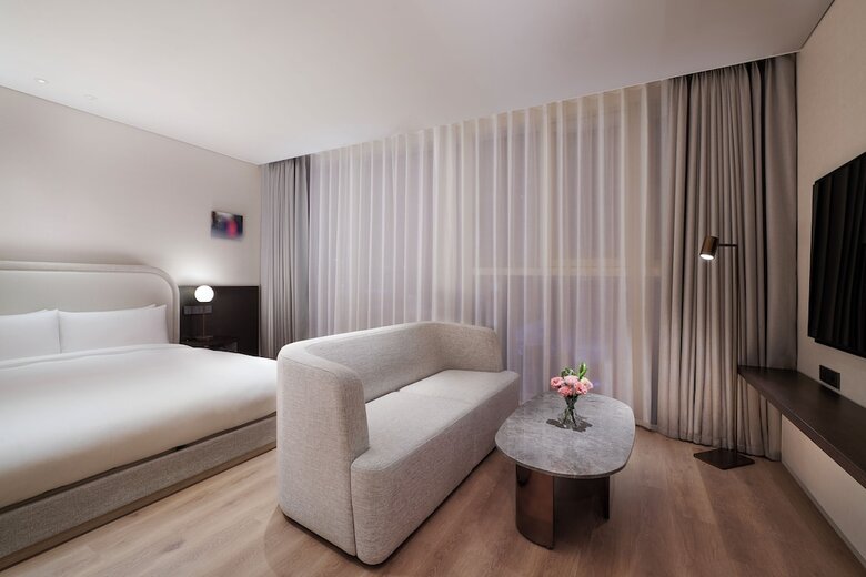 Hotel Naru Seoul - Mgallery Collection