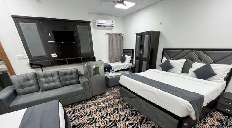 Hotel Tulsi Garden - Near Prem Mandir Vrindavan