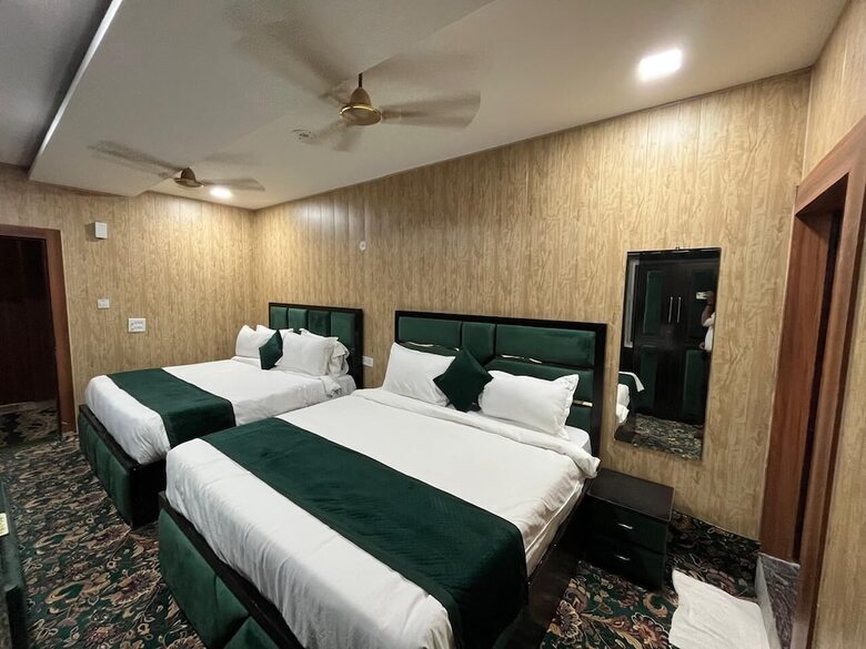 Hotel Tulsi Garden - Near Prem Mandir Vrindavan