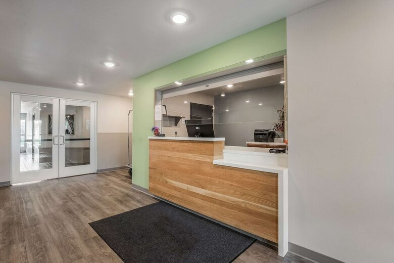 Hotel Woodspring Suites Chicago Midway