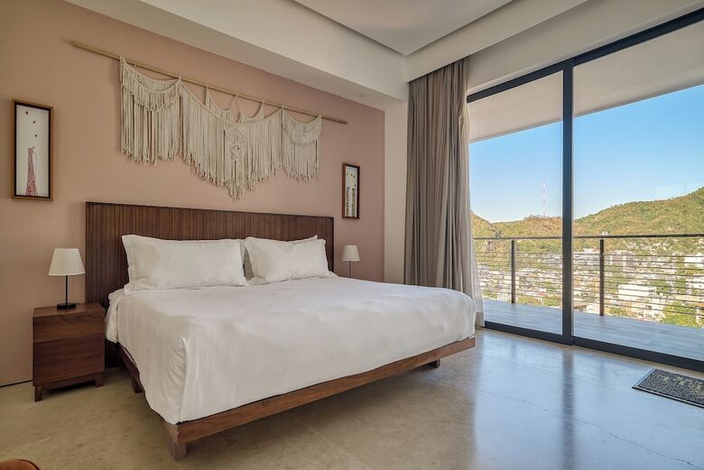Aparthotel Maxwell Collection Romantic Zone