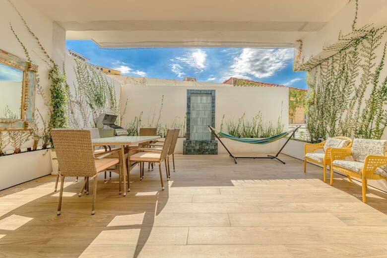 Aparthotel Maxwell Collection Romantic Zone