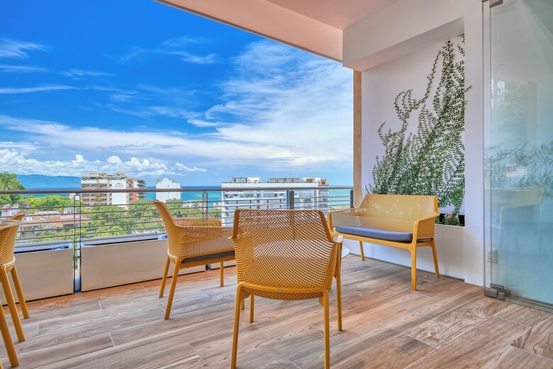 Aparthotel Maxwell Collection Romantic Zone