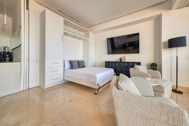 Aparthotel Maxwell Collection Romantic Zone