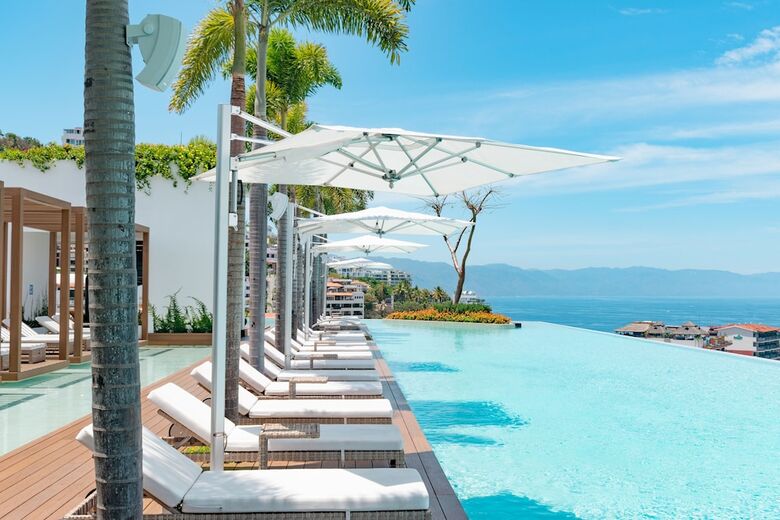 Aparthotel Maxwell Collection Romantic Zone