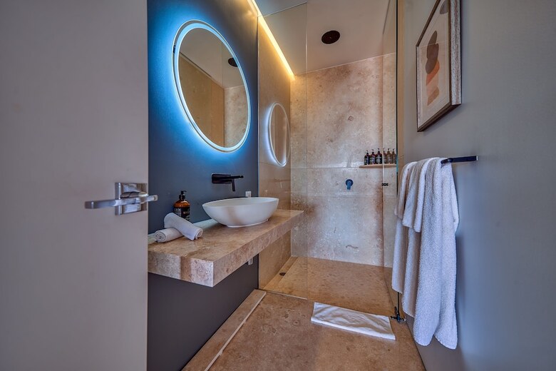 Aparthotel Maxwell Collection Romantic Zone