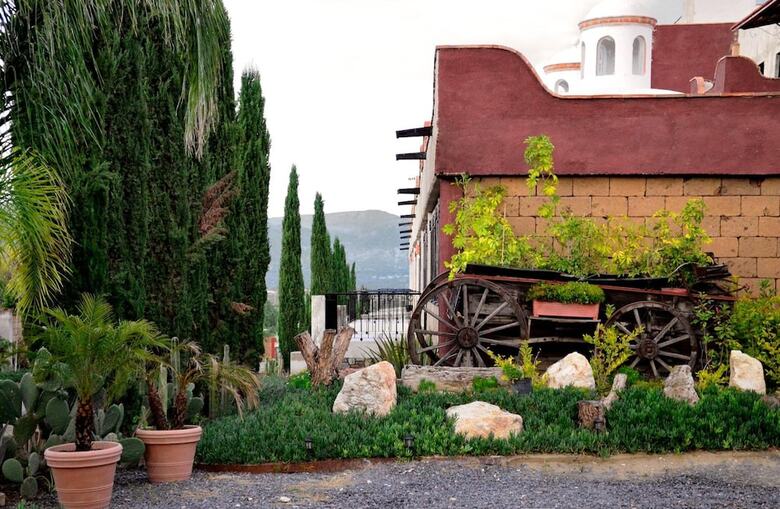 Hotel Rancho Los Labradores
