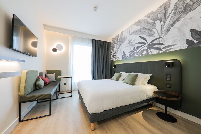 Hotel Campanile Smart Lyon Est - Eurexpo Bron Aviation