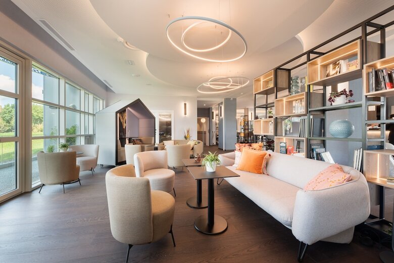 Hotel Campanile Smart Lyon Est - Eurexpo Bron Aviation