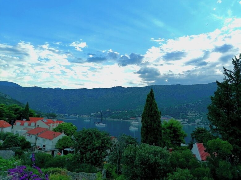 Room-the Most Beautiful Position In Zato