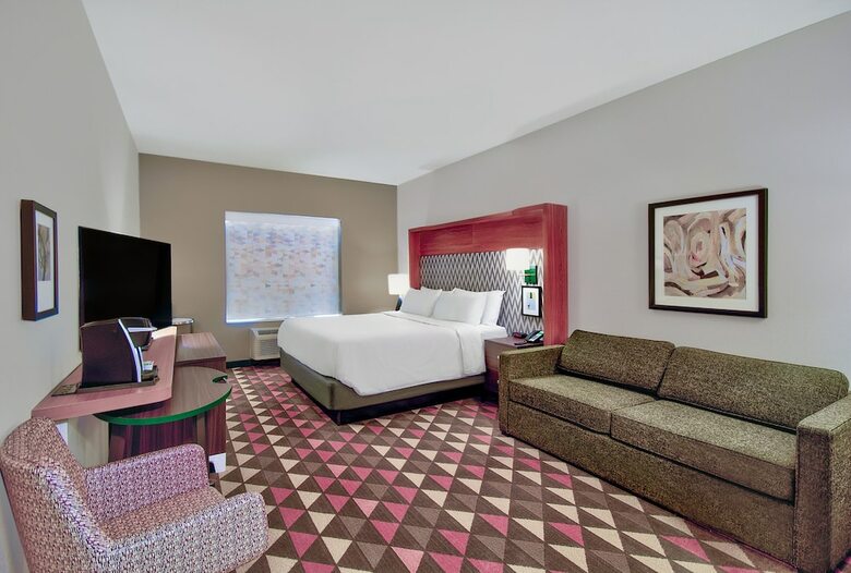Hotel Holiday Inn Erie By Ihg