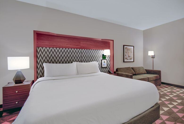Hotel Holiday Inn Erie By Ihg