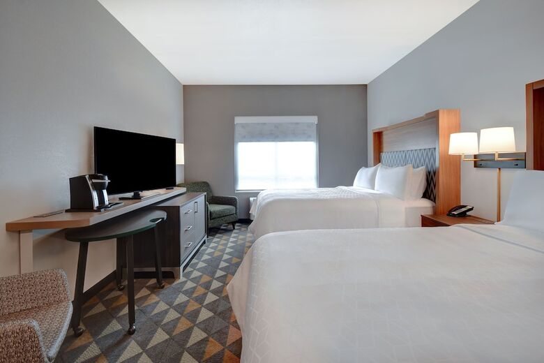 Hotel Holiday Inn Erie By Ihg