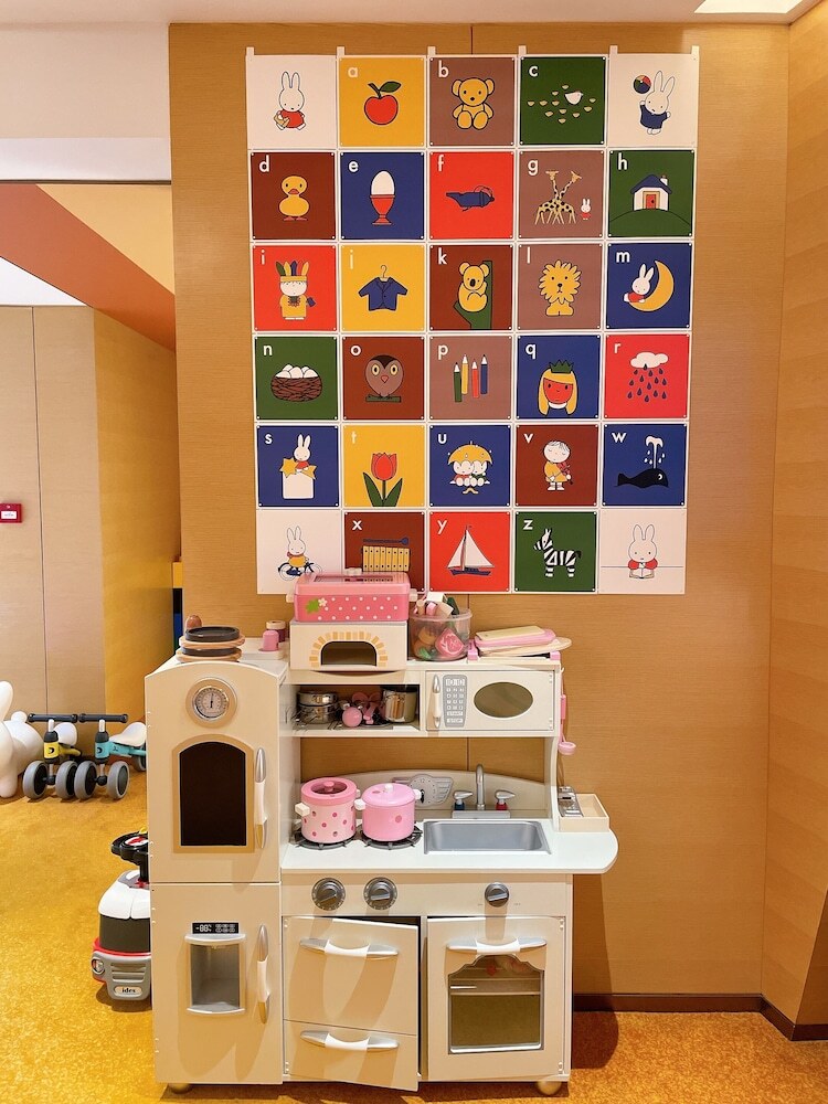 Sheraton Hong Kong Tung Chung Hotel
