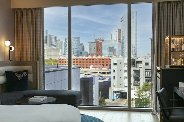 Hotel W Nashville
