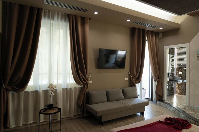 Bed & Breakfast Th Luxury Rooms