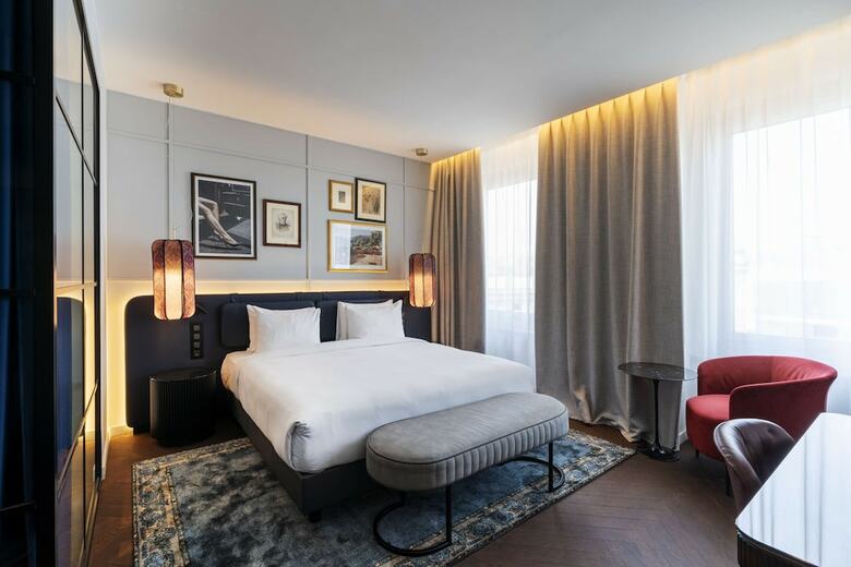 Radisson Collection Hotel, Santa Sofia Milan