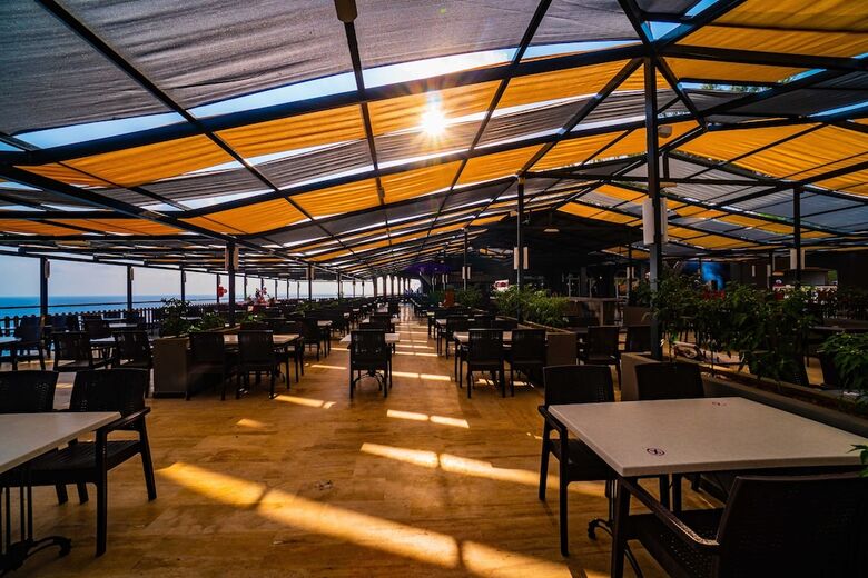 Hotel Senza Garden Holiday Club