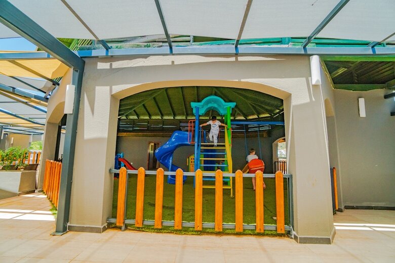 Hotel Senza Garden Holiday Club