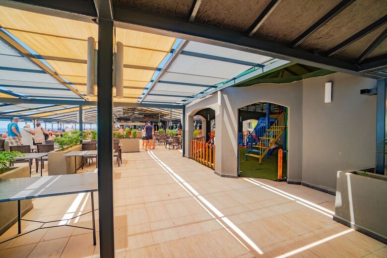 Hotel Senza Garden Holiday Club