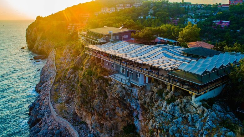Hotel Senza Garden Holiday Club