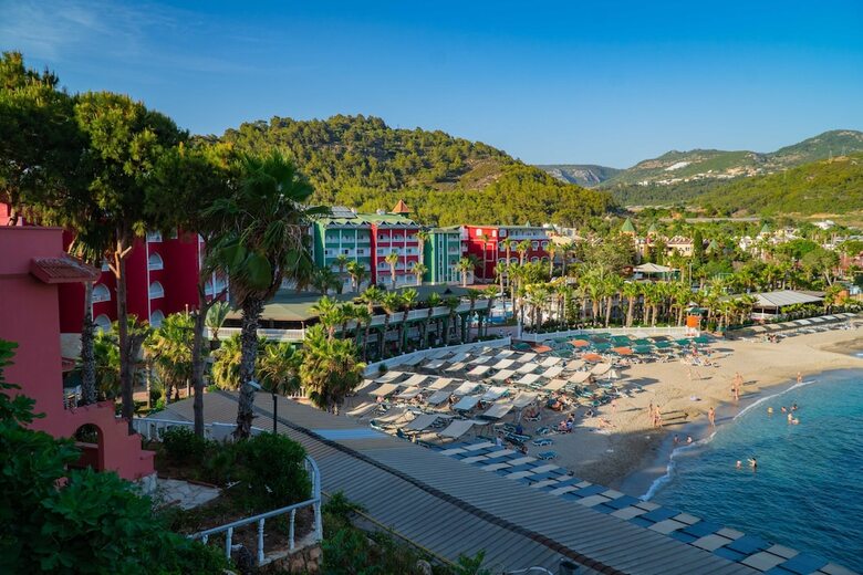 Hotel Senza Garden Holiday Club