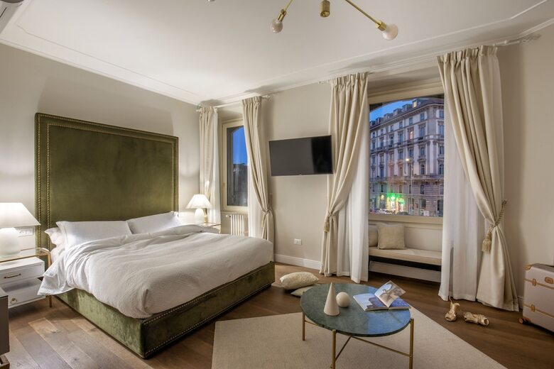 Hotel Daplace - Corso Monforte Suites