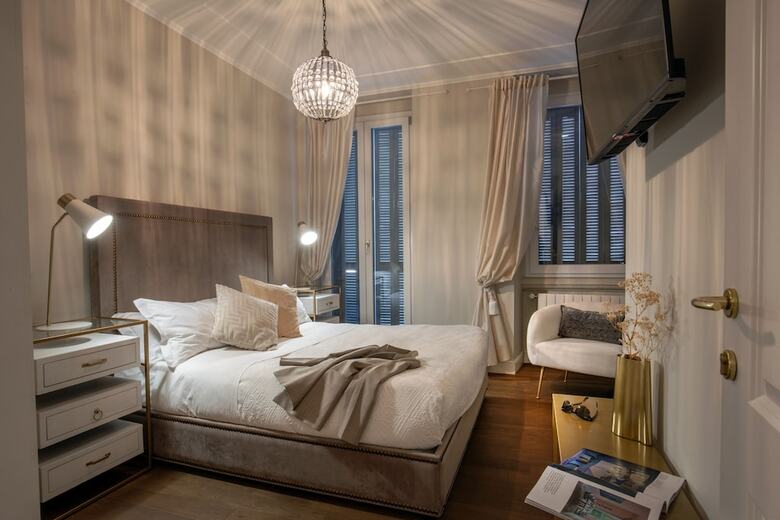 Hotel Daplace - Corso Monforte Suites