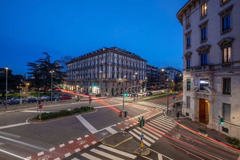 Hotel Daplace - Corso Monforte Suites