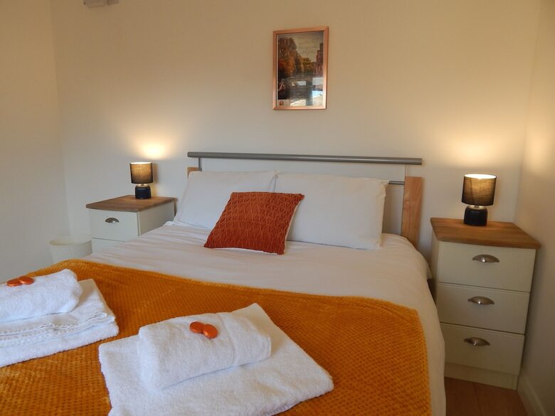 Brookfield En-suite Rooms
