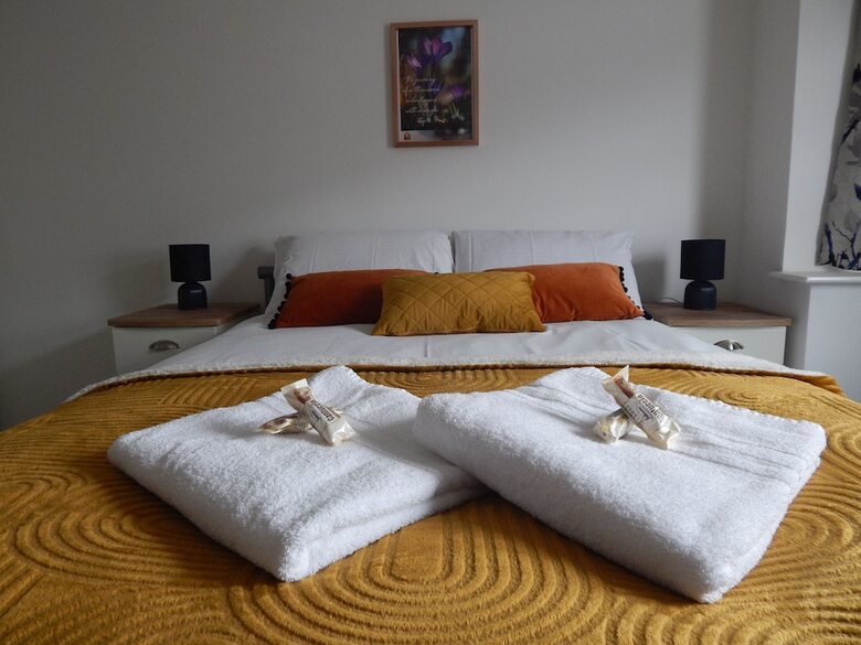 Brookfield En-suite Rooms